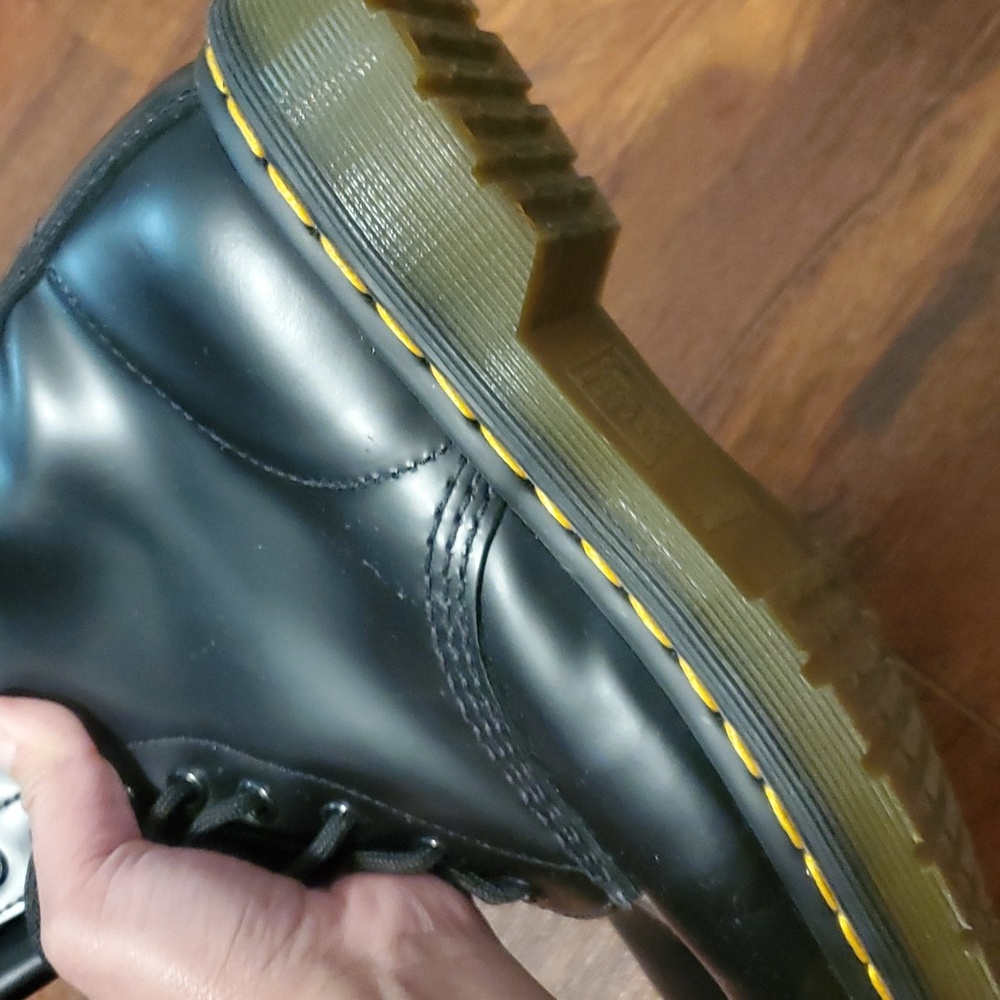Dr. Martens 1460W lace up boots - Picture 5 of 7